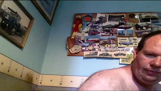 mrhardcock12's Live XXX Chat