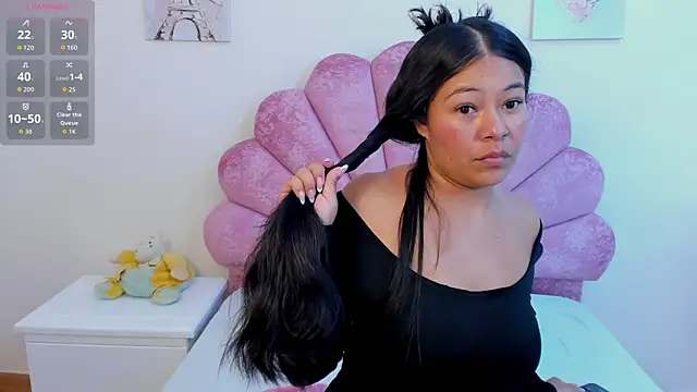 MilaaAdams' Live XXX Chat