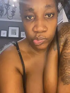 Chat XXX en directo de The_OnlyMustangfeels