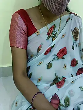 Chat XXX en directo de Cuteteluguammmaie