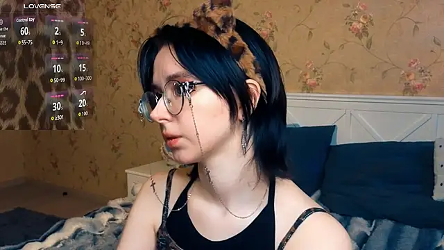 Nora_Failure Chat XXX in diretta