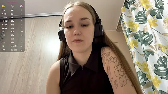 แชท XXX สดของ DenitaSpace