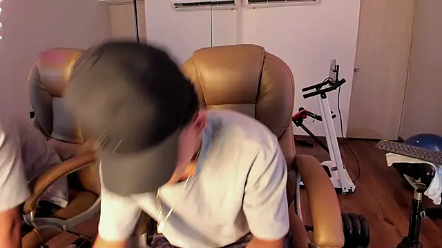 _TaylorBlackのライブXXXチャット