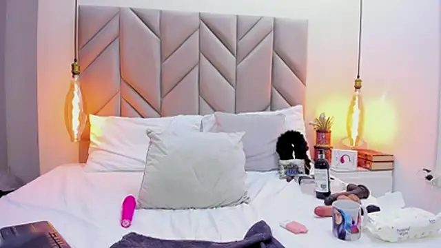 IsabellaFoox's Live XXX Chat