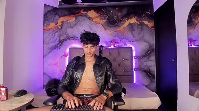 MaxiimoRomano_ 即時 XXX 聊天