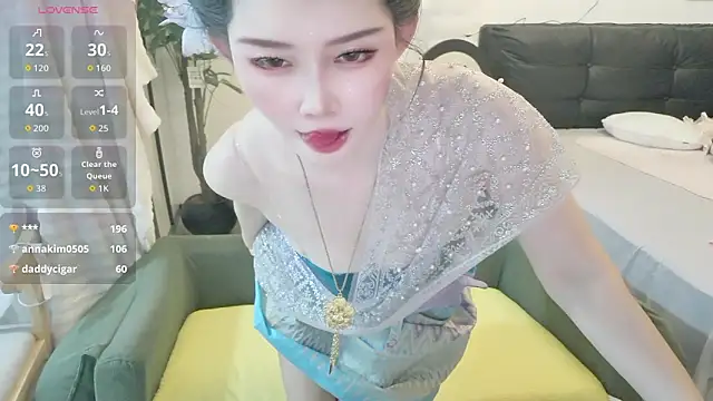 Chat +18 de NANA-EET ao vivo