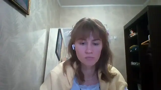 ElenoreHolguin 网络视讯表演