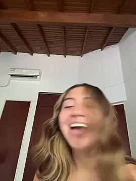 Bonni_lohan: онлайн-секс-чат