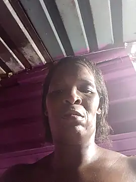 XXX chat uživo modela BLACKMALF