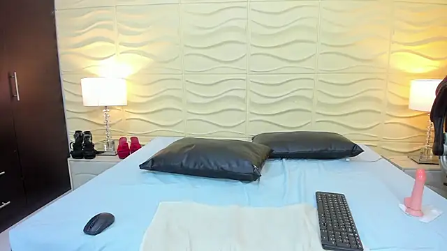 Chat XXX ao vivo de IsabellaDaft