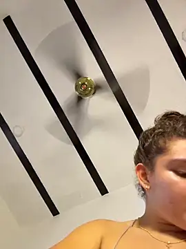 Chatroom XXX en direct de Eva_stark10