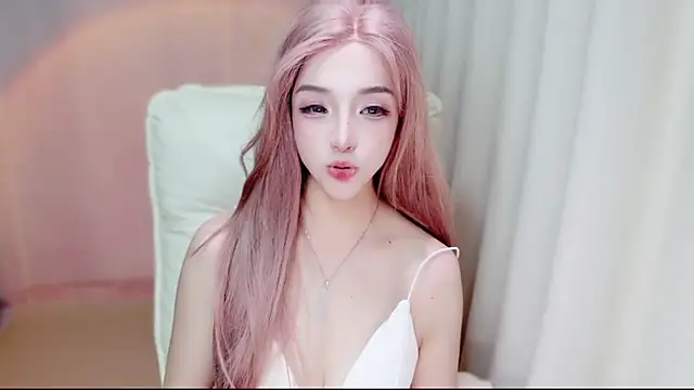 zizi-a's Live XXX Chat