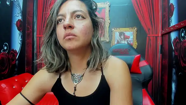 ArianaSommers Chat XXX live