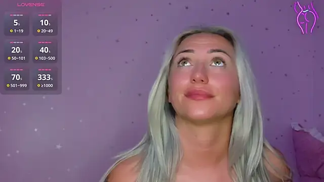 DeeaFUN25's Live XXX Chat