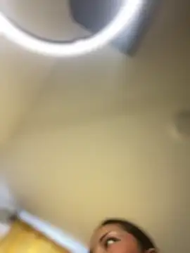 baby_lizy: απευθείας συνομιλία ΧΧΧ