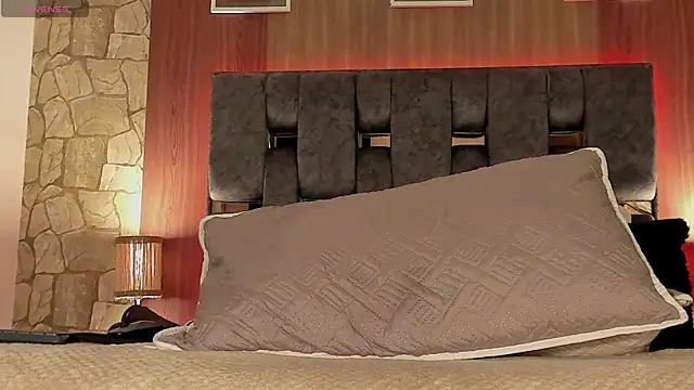 Casandra_lym1のライブXXXチャット