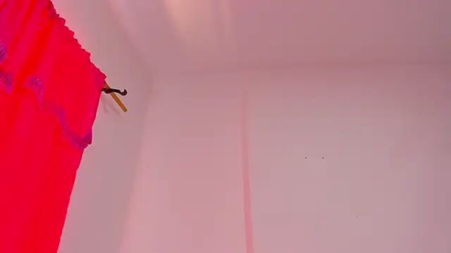 valery_adams_13 现场XXX聊天