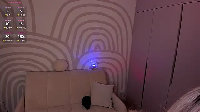 SerrenaAa Chat XXX live