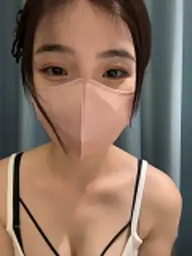 gougou13 Pertunjukan Webcam