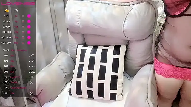 Monica-666888- live XXX chat