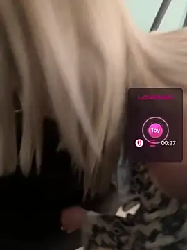 HOTLadyluna Webcam Show