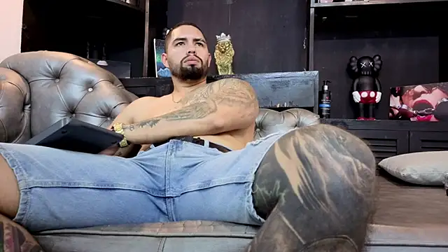 Chat +18 de matteosantos ao vivo