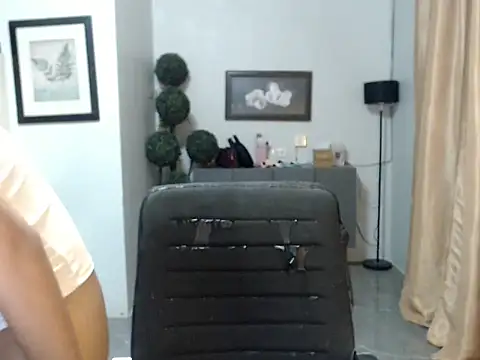 lavandermilk 在線直播表演