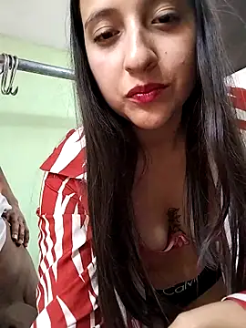 Živý XXX chat MaskedLatinaX