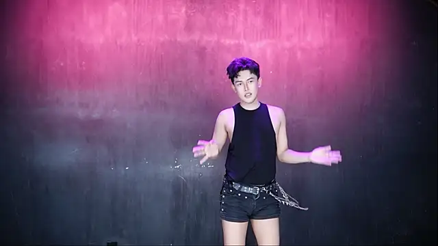 Queen-Vibe লাইভ XXX চ্যাট