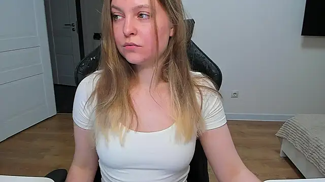 stacy_miracle: онлайн-секс-чат