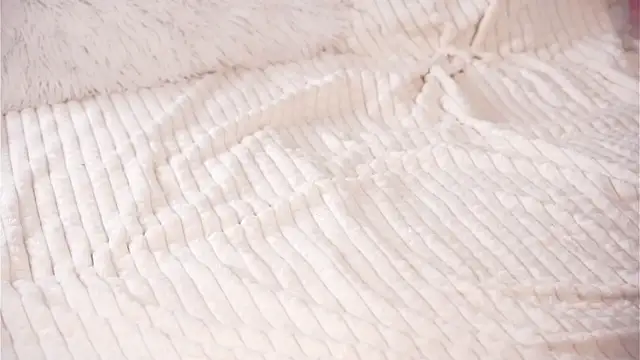 SunnivaCovil: онлайн-секс-чат