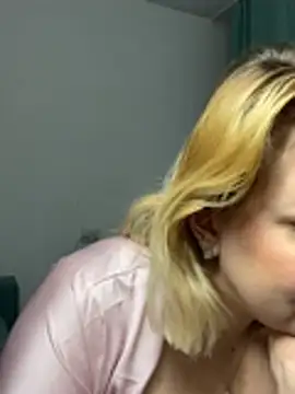 Avery_Wilson – Naživo XXX chat