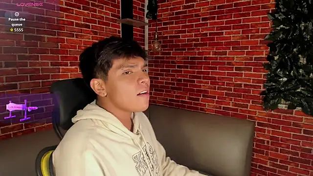 Thiago_Kozak Webcam Show