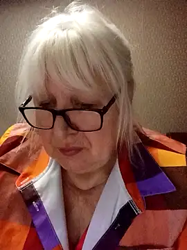 Alexia64231 – Naživo XXX chat