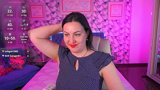 VelvetLuck Live XXX Chat