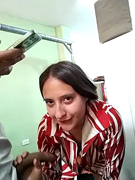 แชท XXX สดของ MaskedLatinaX