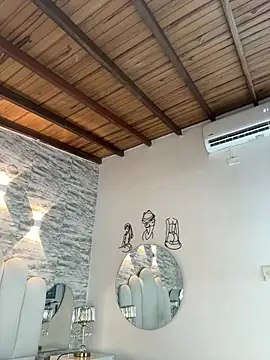 Kristy1_ 现场XXX聊天