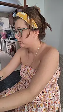 HunnyyLove webkamerás műsora