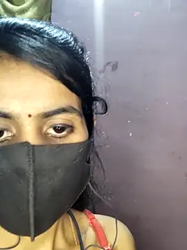 Thaper_Meera2's Webcam Show