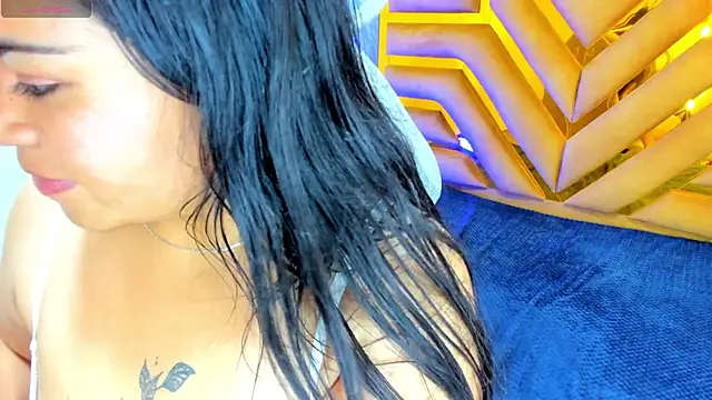 Violett_Petite live XXX chat