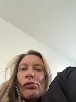 MissAmber21 Obrolan Langsung XXX