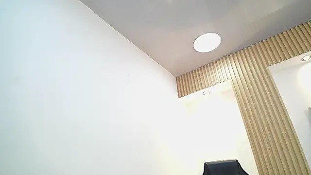 JuanKFit_45 Adlı Modelin Canlı XXX Sohbeti