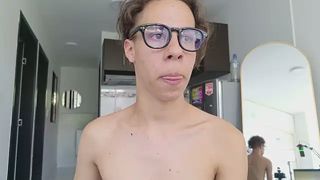 Chat +18 de grey___27 ao vivo