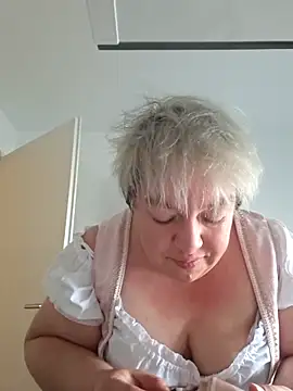 Bella_Blue6: απευθείας συνομιλία ΧΧΧ