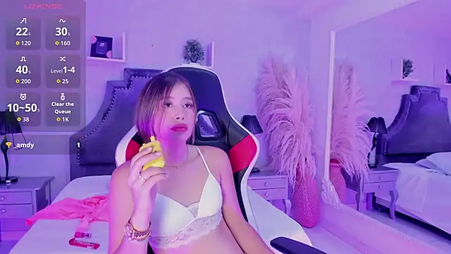 Chat +18 de EmilyJohnsoon ao vivo