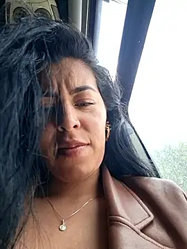 Luianna Live XXX-Chat