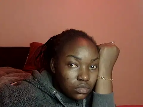 دردشة Sexy-suzy الجنسية المباشرة