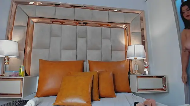 ValentinaBreats' Live XXX Chat