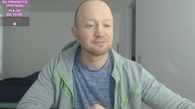 Chat +18 de kevintyler69 ao vivo