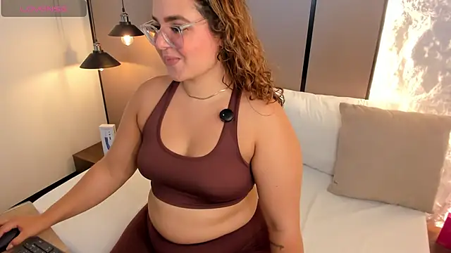 lilly_ass_ – Live XXX-chat